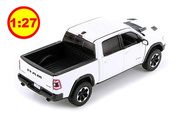 DODDGE RAM 1500 CREW CAB REBEL 2019 WH 1/24 — foto 4