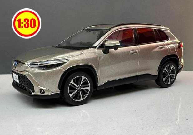 TOYOTA COROLLA CROSS 1/30 bronce metalizado